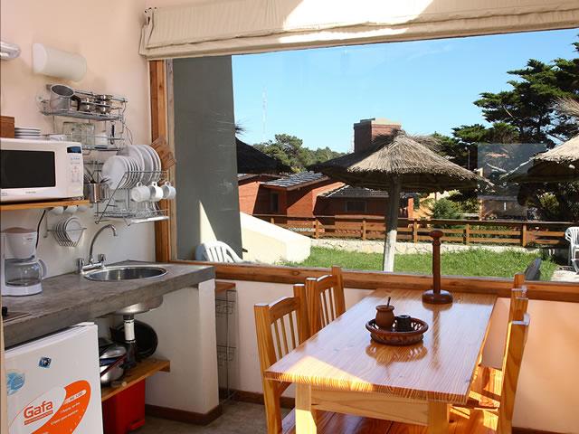Cocina y Vista Planta Baja